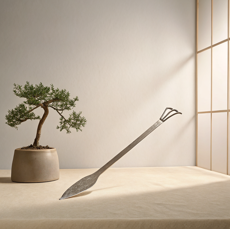 High Carbon Steel Root Rake and Soil Spatula - 8.7 in.